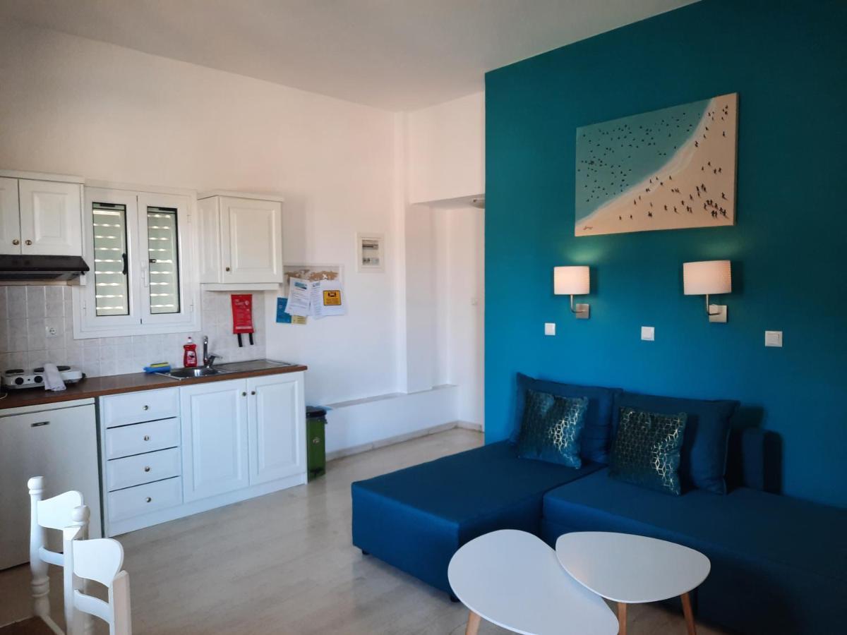 Athina Apartments Stoúpa Exteriör bild